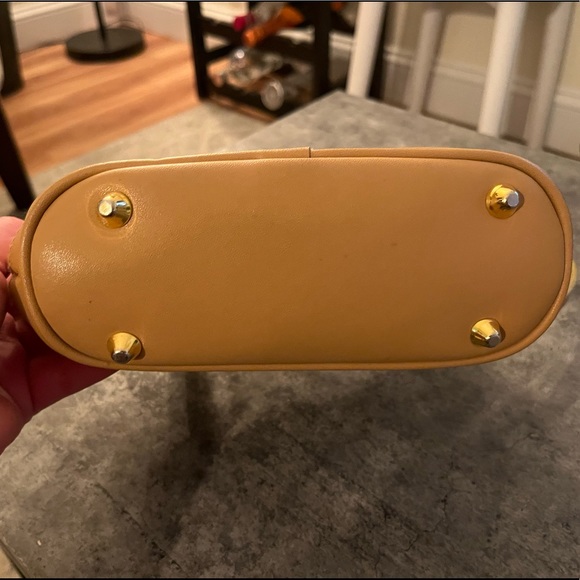 Étienne Aigner Purse - Picture 3 of 6